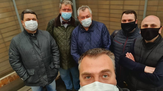 Адвокатам обеспечили общевойсковую защиту