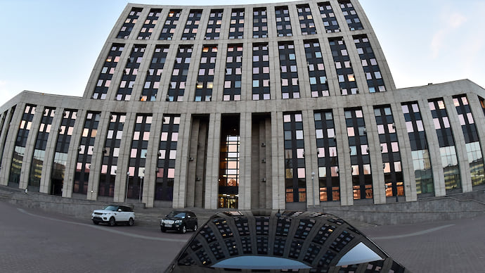 Квартал в минус