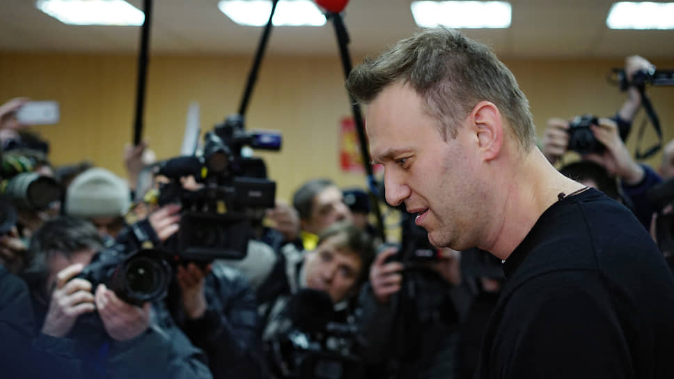 Как Алексей Навальный попал в реанимацию