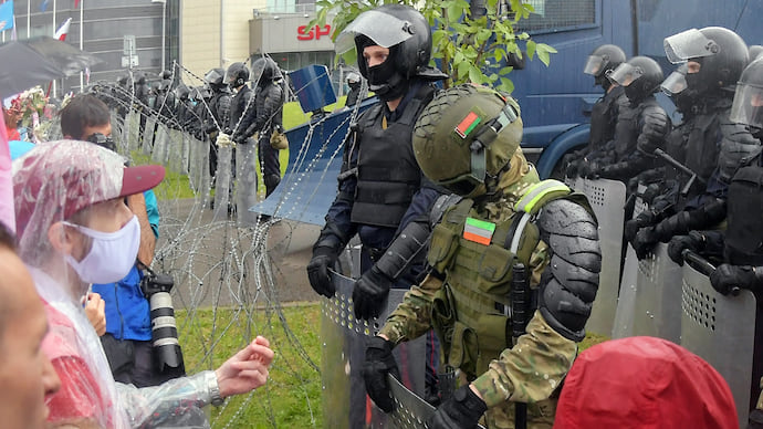 ОМОН, бэби, ОМОН