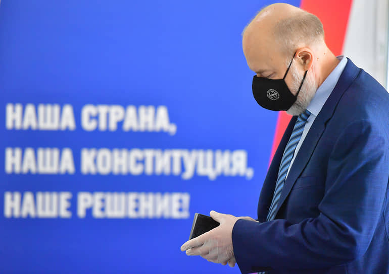 Пандемия не помешала комитету под руководством Павла Крашенинникова (на фото) одобрить президентские законопроекты дистанционно