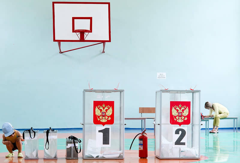 Эксперты считают, что для спасения российских выборов от недоверия избирателей требуются экстраординарные меры
