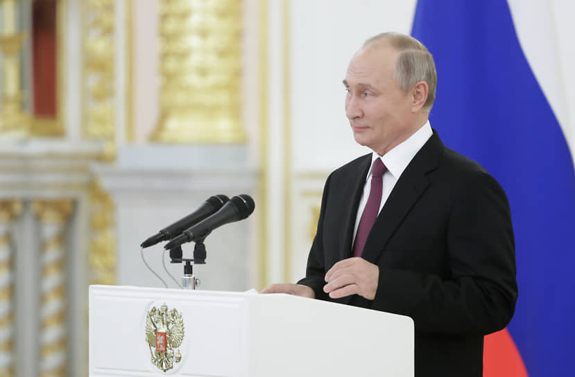 Владимир Путин заверил послов, что когда-нибудь чокнется с ними