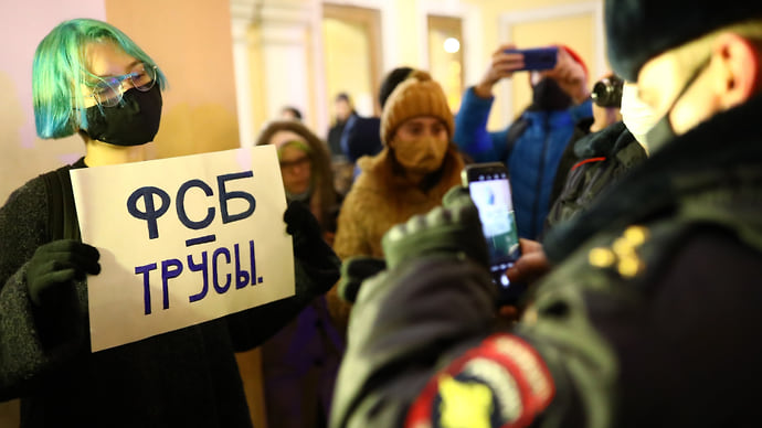 Сколько веры и лесу навалено