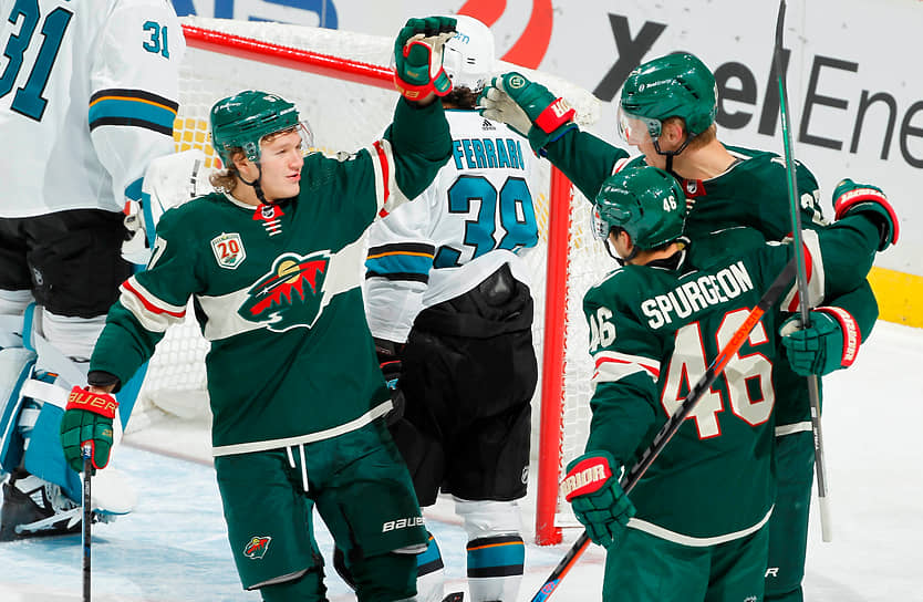 Новичок «Миннесота Уайлд» Кирилл Капризов, набравший в своих первых шести матчах в НХЛ шесть баллов за результативность, был признан первой звездой первой недели регулярного чемпионата