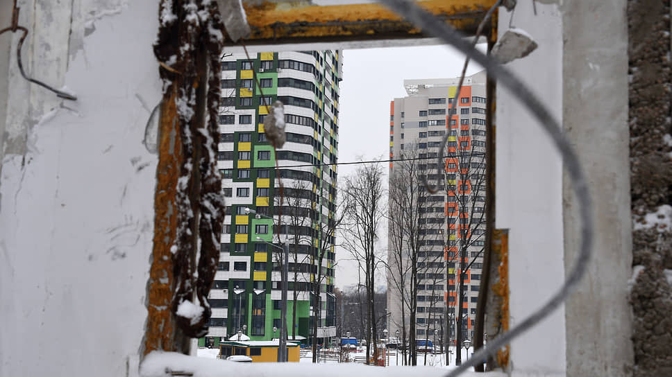 Как мэрия Москвы рассматривает планы комплексного развития территорий для переселенцев