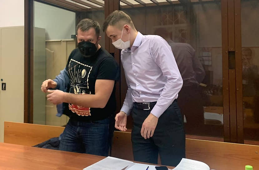 Эксперт Фонда борьбы с коррупцией Николай Ляскин (слева)