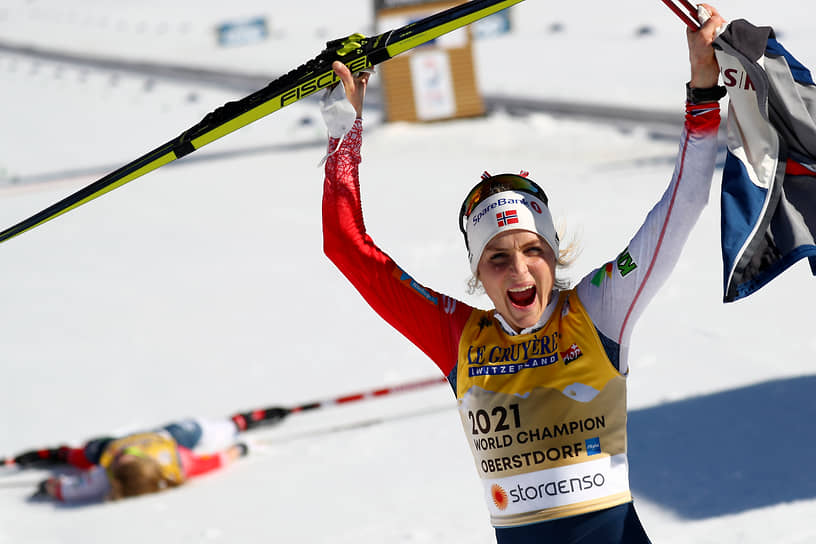 Золото в индивидуальной гонке стало для Терезы Йохауг (на фото) 12-м на чемпионатах мира. Больше побед одержали только две лыжницы — Марит Бьорген (18) и Елена Вяльбе (14)