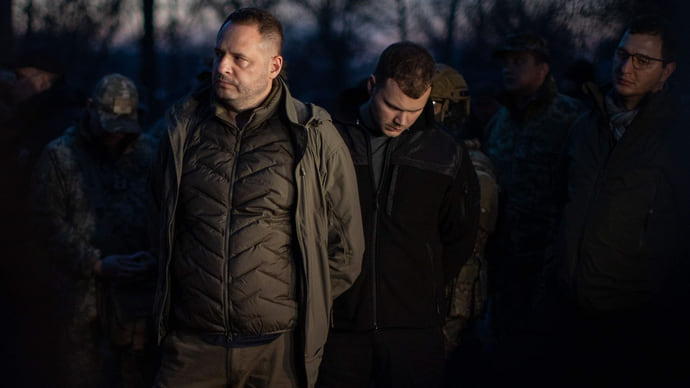 «Мощный шаг» на пути к мимо в Донбассе
