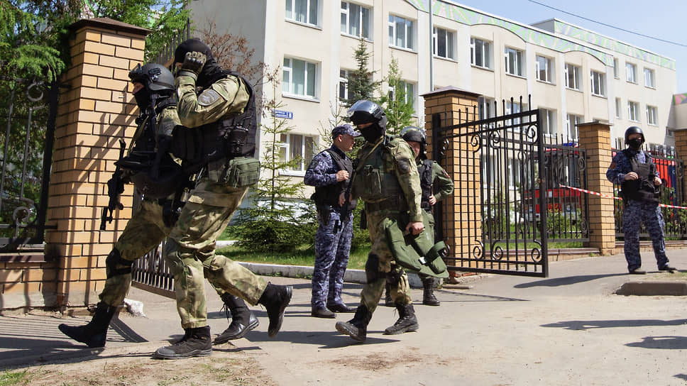 Объявленная в Казани контртеррористическая операция не понадобилась: убийца сдался сам, а последователей у него не нашлось
