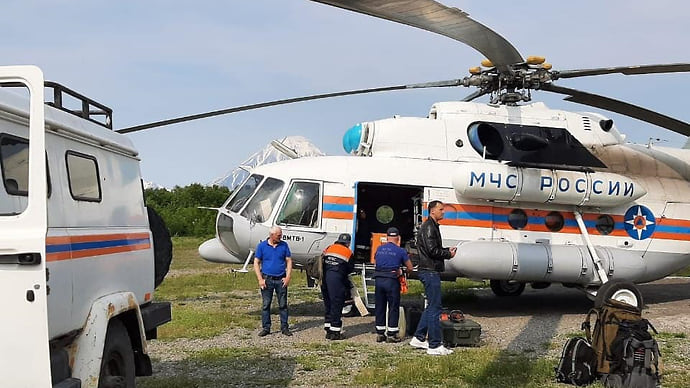 Пассажирский «Ан» разбился о скалу