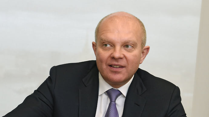 «Мы научились жить по-новому — на экране»