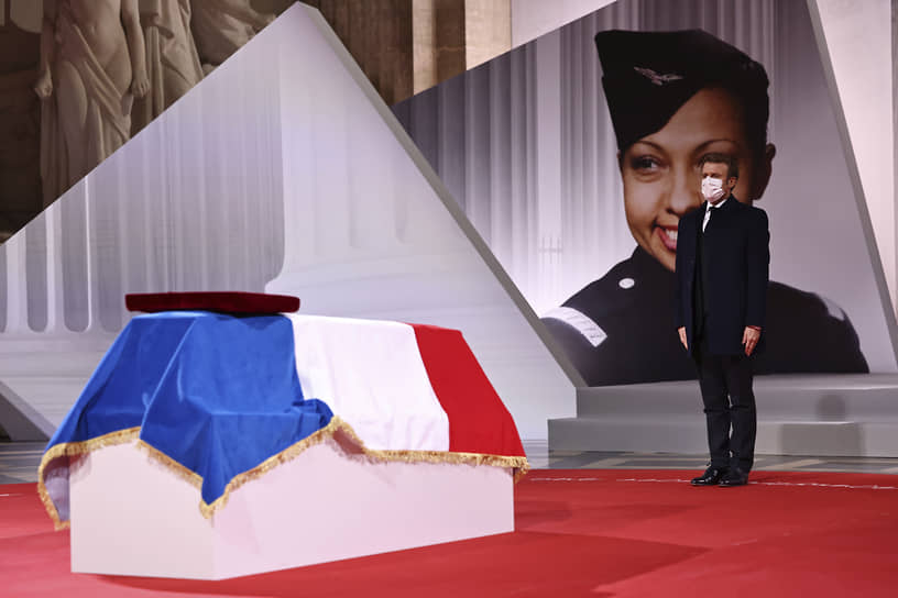 Через 46 лет после смерти легкомысленная артистка удостоилась торжественного надгробного слова от президента Франции
