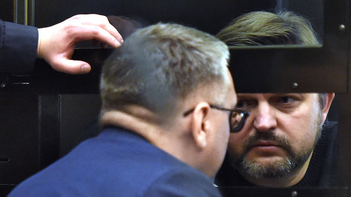 Адвокатов попросили в колонию