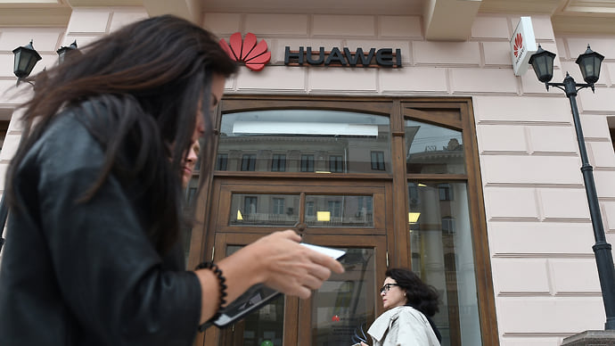 Huawei разрабатывает Петроградку
