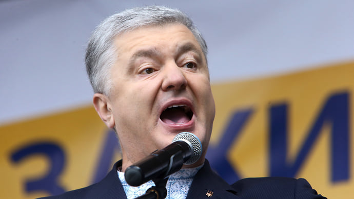 У Петра Порошенко покраснели линии