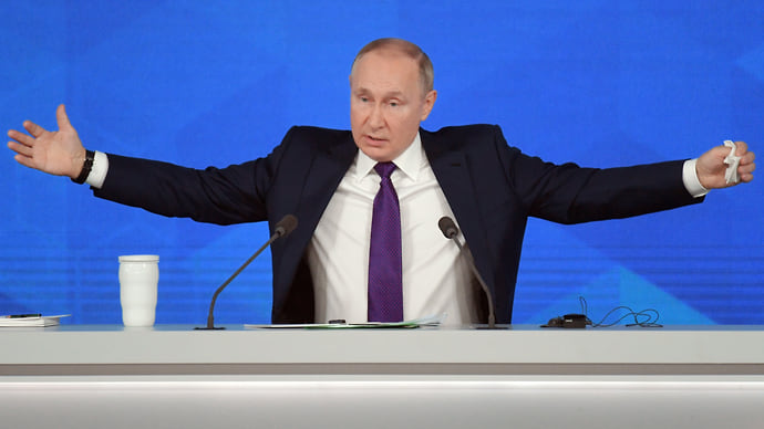 Велика Россия, а рассказать нечего