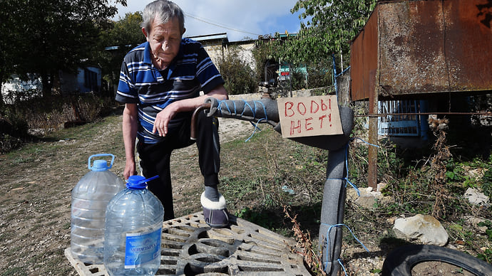Крым напоят условно питьевой водой