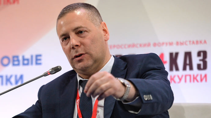 Губернаторы не торопятся в онлайн