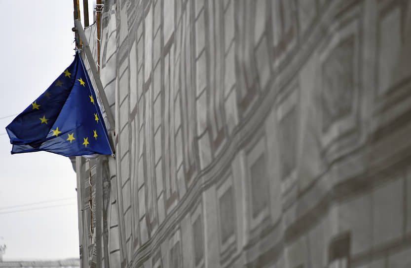 Между ЕС и Россией опускается «серый занавес» санкций, способный парализовать экономику обеих сторон