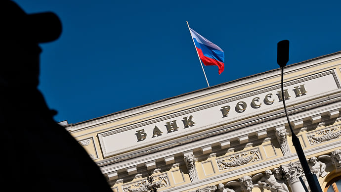ЦБ управился с госдолгом