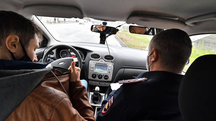Хоть права не расти