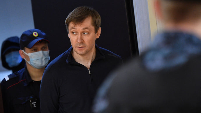 Дмитрию Захарченко добавили по всей строгости
