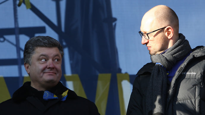 Владимир Зеленский наступает на Петра Порошенко