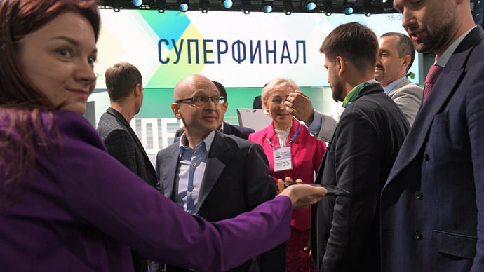 Лидеры России пригодились бы Донбассу