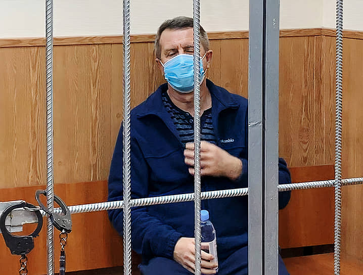 Валерий Максименко обвиняется в коррупции, но у него не хватает денег даже на адвоката