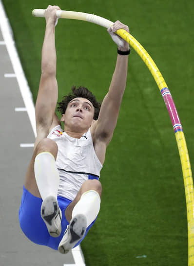 Шведский прыгун с шестом Арман Дюплантис на чемпионате мира по легкой атлетике в Орегоне попробует обновить принадлежащий ему мировой рекорд