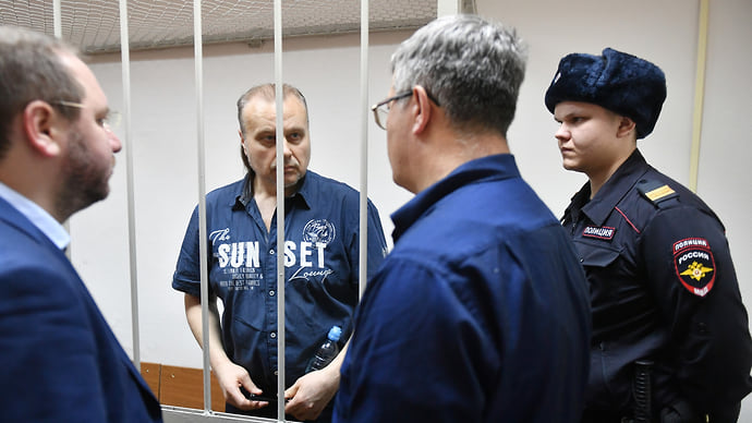 Бывшего замдиректора ФСИН оставили сидеть на здоровье