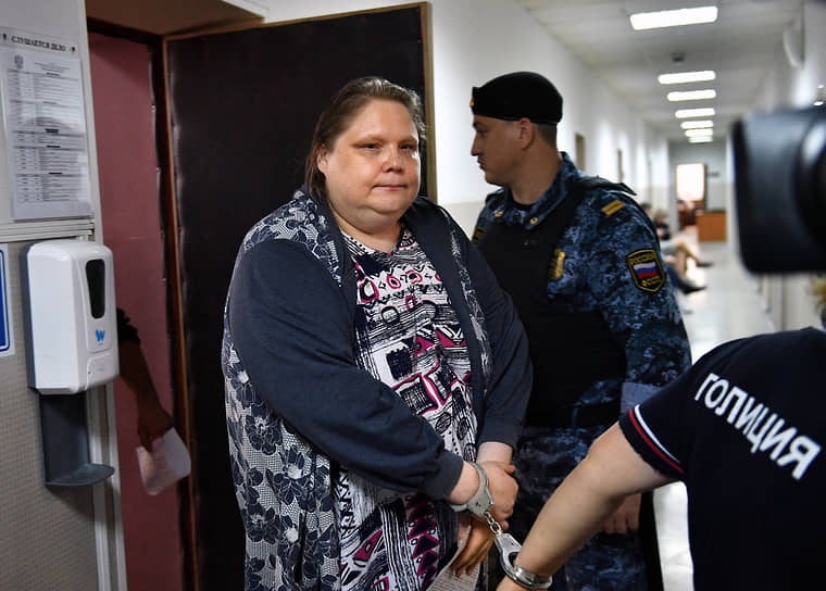 Александре Баязитовой не удалось убедить суд в том, что ее нельзя отправлять в СИЗО
