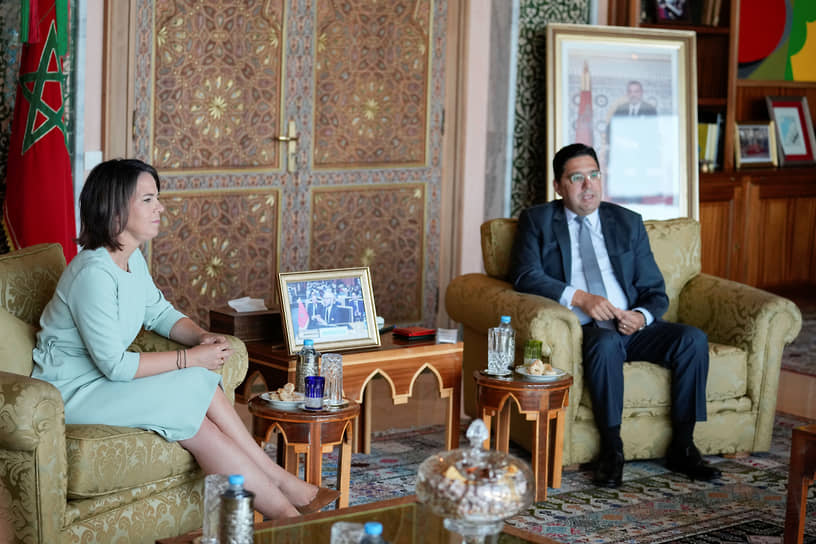 Министр иностранных дел ФРГ Анналена Бербок и глава МИД Марокко Нассер Бурита 
