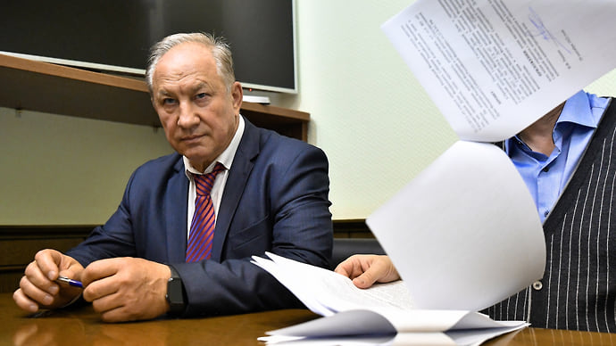 Коммунист почти дошел до КС