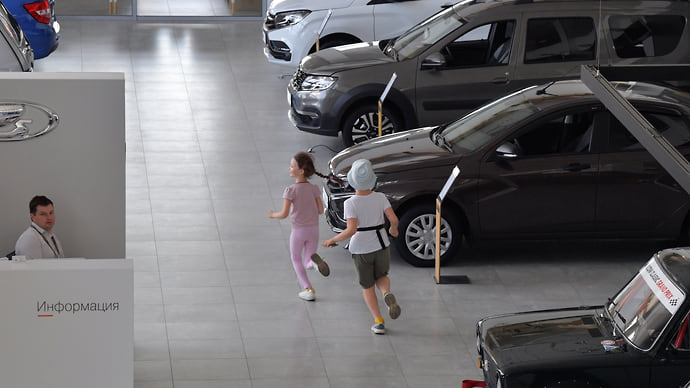 У Lada поубавилось покупателей