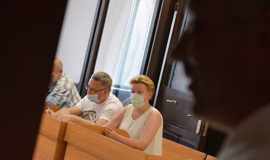 Предпринимателям Елене Максимовой и Владимиру Максимову удалось отстоять в суде свою невиновность