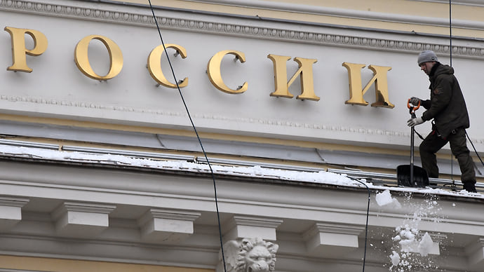 Внешнеторговый профицит стремится к норме