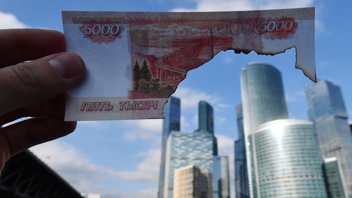 Крипта ушла на острова