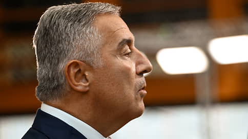 Черногория вступает в выборный марафон // Вслед за президентскими в республике грядут и досрочные парламентские выборы