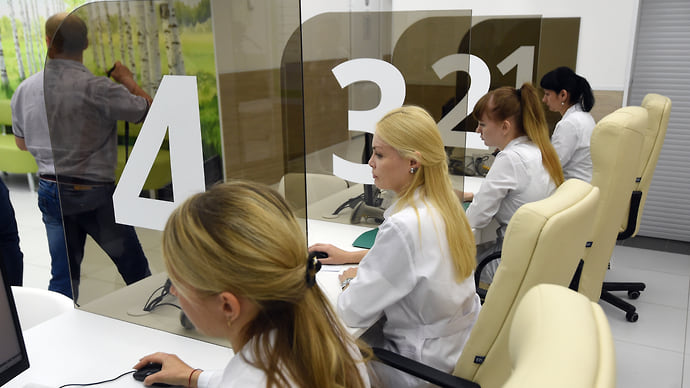 Медицина на полпути к полису
