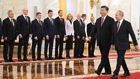 Пекинская шутка // От имени Владимира Путина Си Цзиньпин получил утку в украинском борще