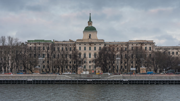 Девелоперы потолкаются у Кремля