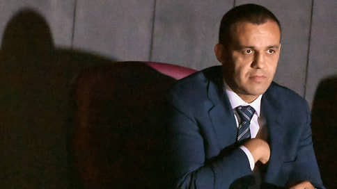 Миллион на любой вес // Президент IBA Умар Кремлев пообещал чемпионам мира астрономические гонорары