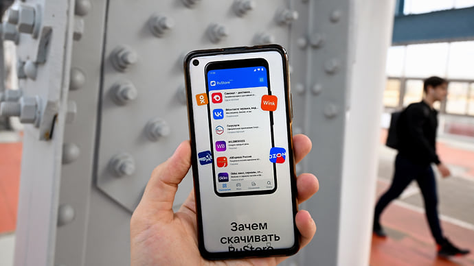 Приложения загрузили параллельно