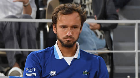 Париж стоит места // Даниил Медведев на Roland Garros вступает в борьбу за титул первой ракетки мира