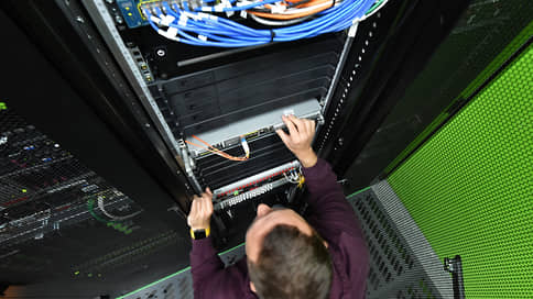 Софт широкой гибридизации // Сроки поставок российских IT-решений растут вместе с их долей на рынке