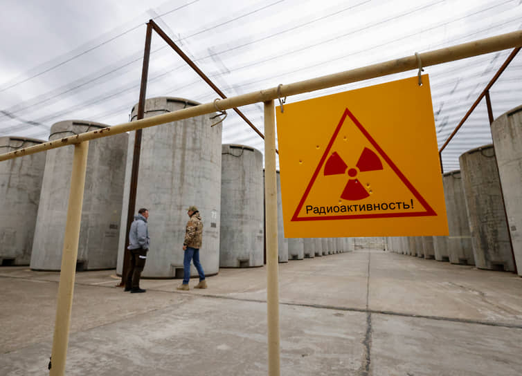 О «высокой вероятности диверсии» на Запорожской АЭС с катастрофическими для всего мира последствиями сейчас предупреждают по обе стороны линии фронта