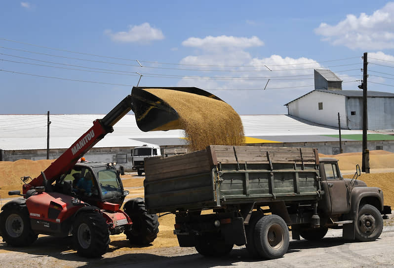 Как утверждают участники рынка, прямых угроз для российского зерна из-за выхода РФ из сделки «пока не просматривается»