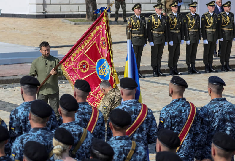 Президент Украины Владимир Зеленский на церемонии празднования Дня независимости в Киеве